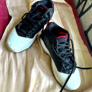 Michael Jordon athletic shoes